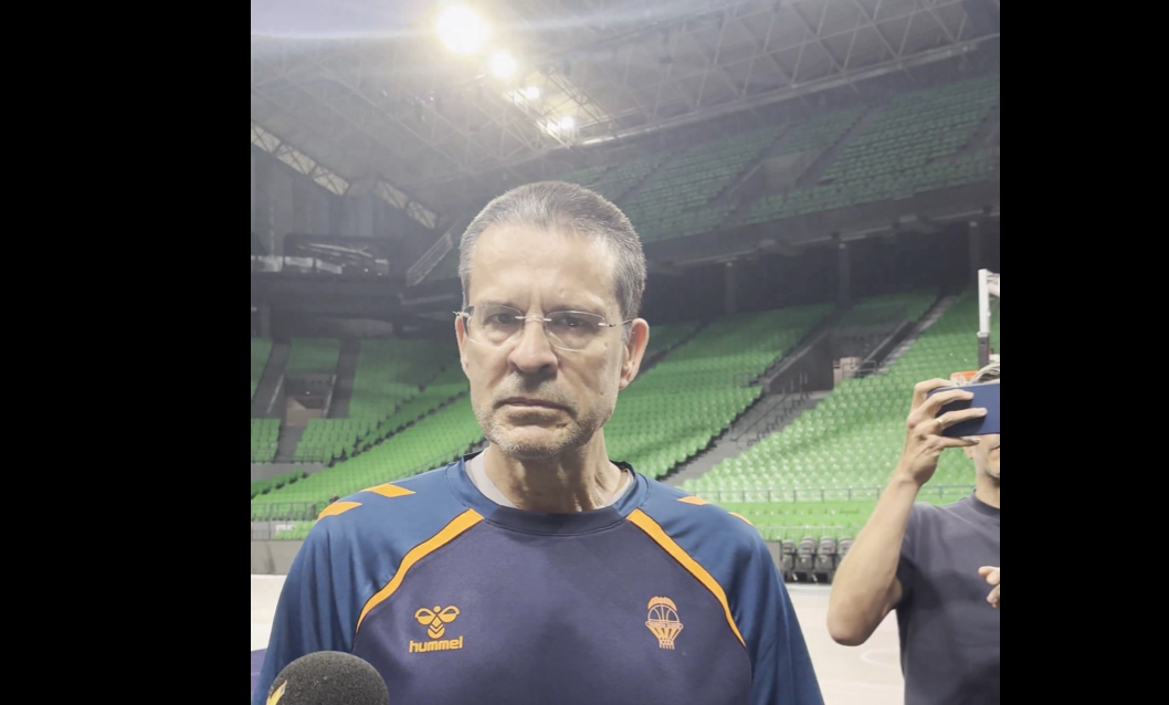 Μαρτίνεθ: «Θέλω να ζητήσω συγγνώμη πρώτα στους διαιτητές - Σέβομαι τον κόουτς Αταμάν και τον Παναθηναϊκό»