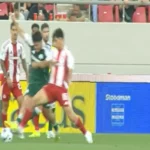 Ολυμπιακός-Παναθηναϊκός: Κάνει φάουλ ο Σιπιόνι, ακυρώθηκε το γκολ του Μπρούνο