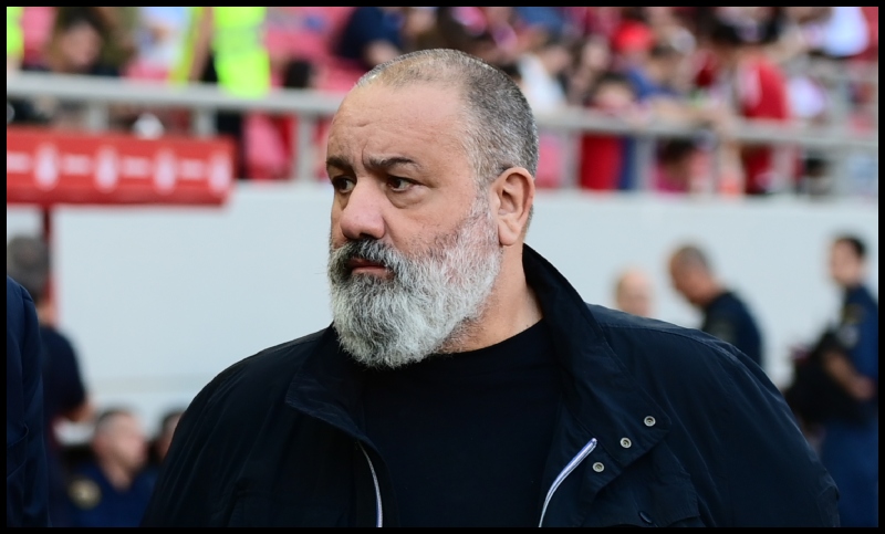 Καραπαπάς: «Εξασφάλισαν το κεκλεισμένων - Έστειλαν και Γεωργιανό διαιτητή στη Λεωφόρο!»