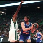 Χατζηελευθερίου: «Να είμαστε ανταγωνιστικοί απέναντι στον Παναθηναϊκό Aktor»