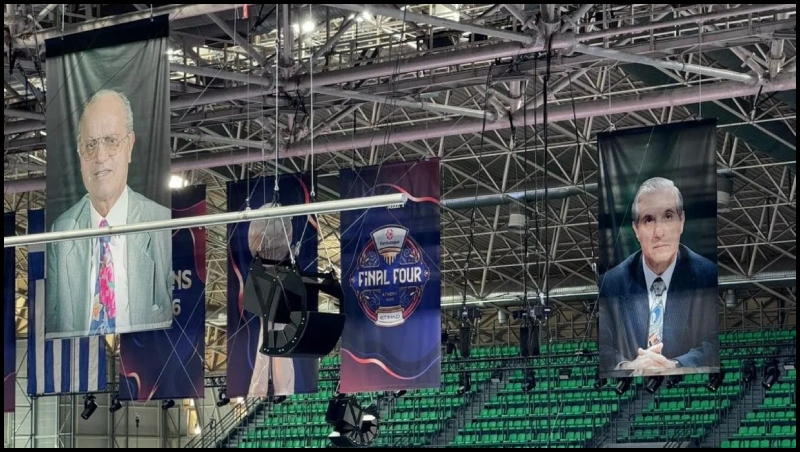 Final Four: Παρέμειναν τα λάβαρα Παύλου - Θανάση Γιαννακόπουλου στον ουρανό του Telekom Center