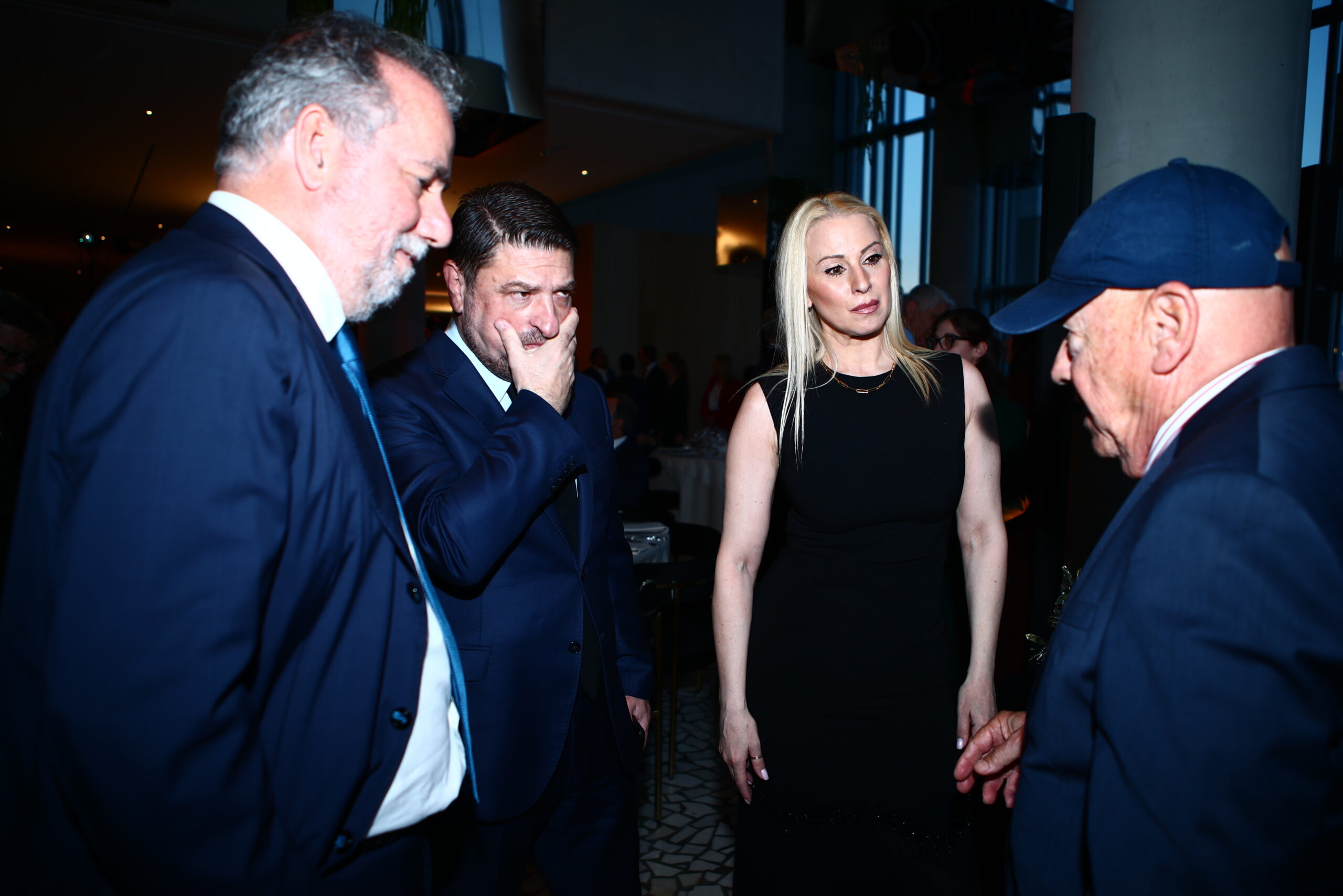 Ευρωλίγκα: Στο VIP Gala Dinner ο Παρθενόπουλος με τους Αγγελόπουλους (pics)