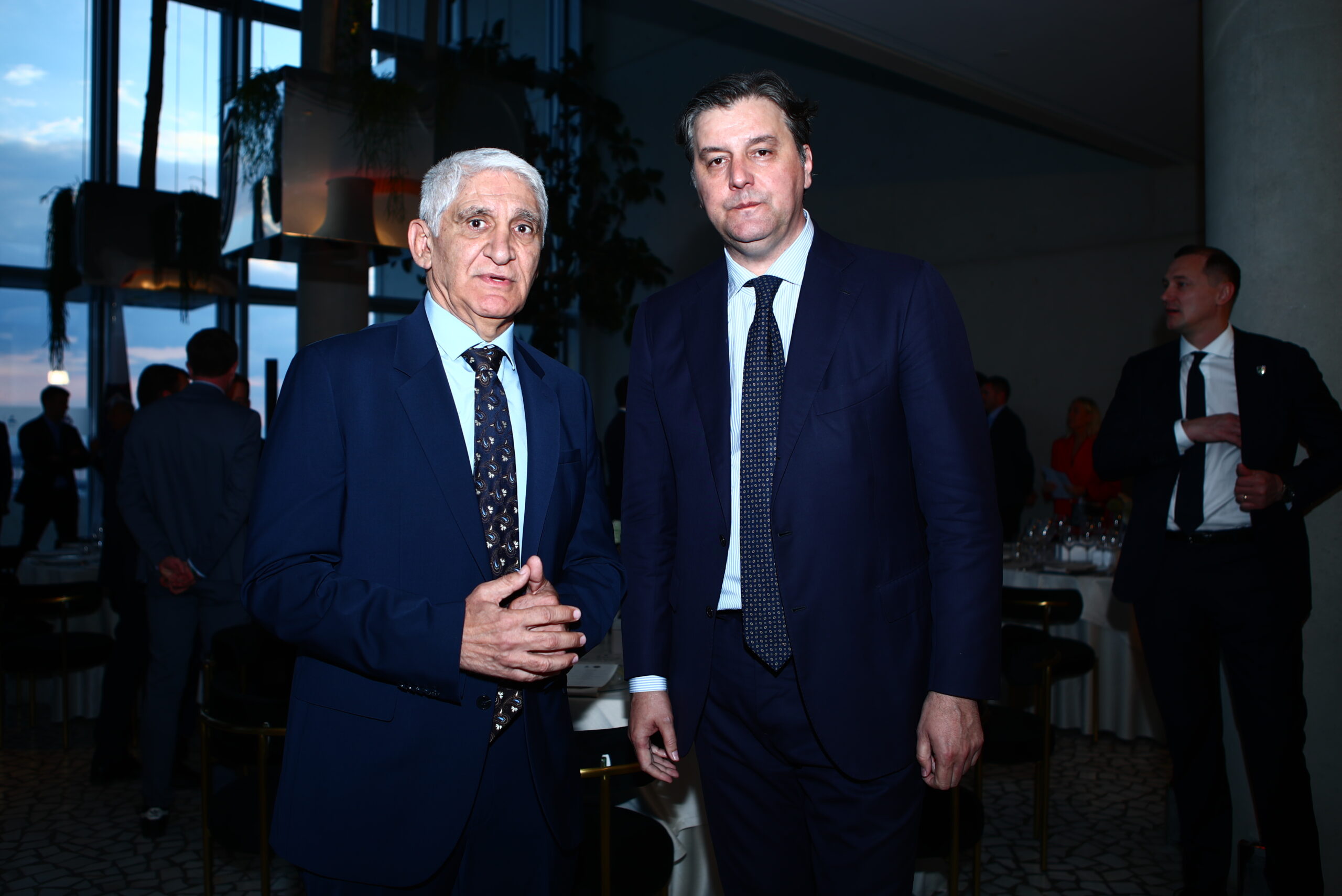 Ευρωλίγκα: Στο VIP Gala Dinner ο Παρθενόπουλος με τους Αγγελόπουλους (pics)