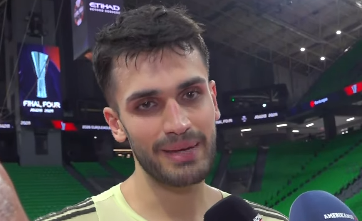 Στο Telekom Center ο Γιουρτσεβέν: «Τρελή η σειρά του Παναθηναϊκού - Αγαπώ τους πρώην συμπαίκτες μου» (vid)