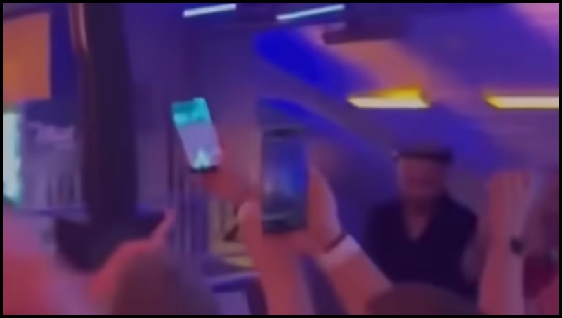 Απολογήθηκε ο deejay του ΟΑΚΑ: «Παρασυρθήκαμε - Ζητάμε ταπεινά συγγνώμη» (pic)