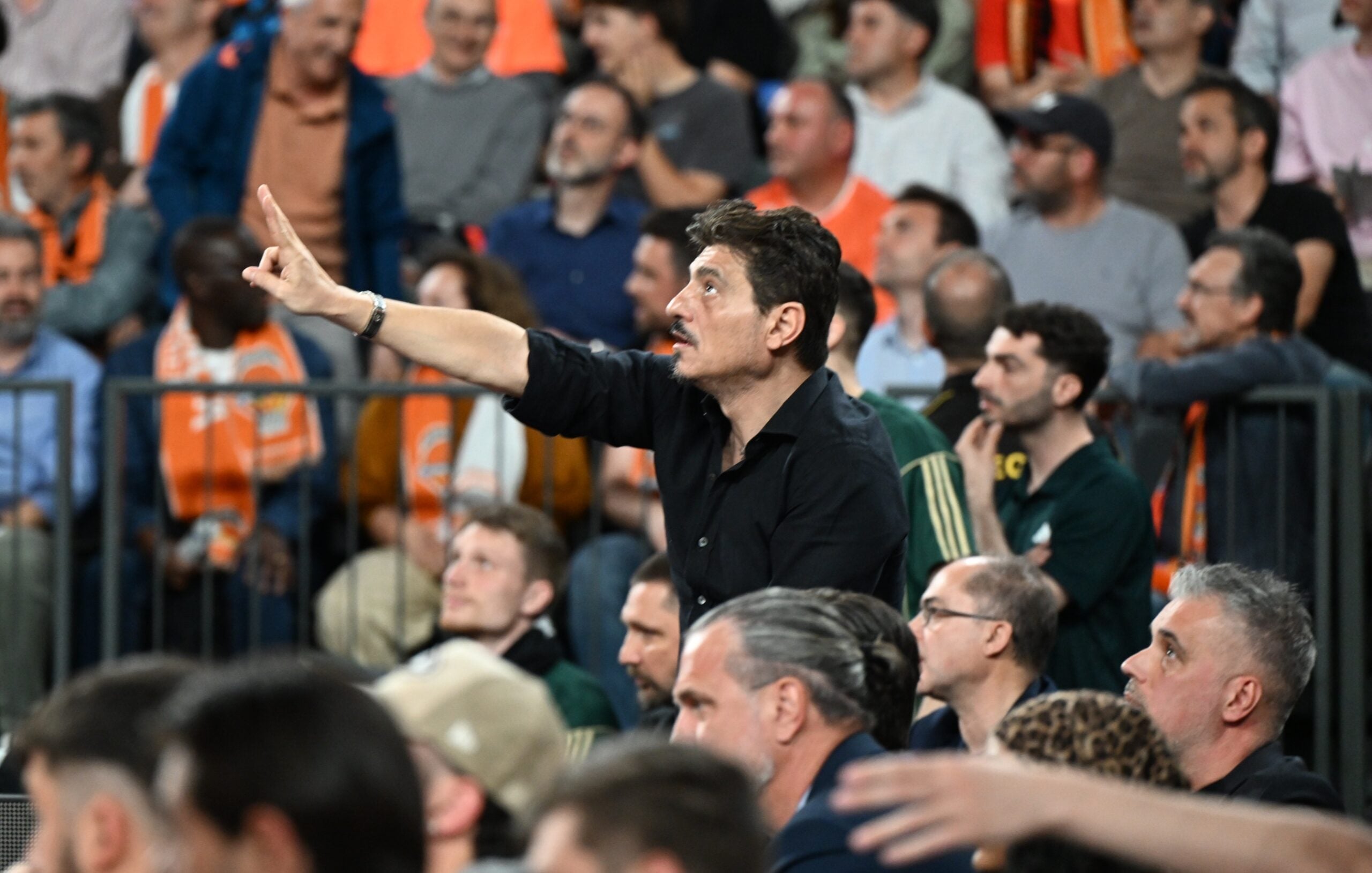 Φωτογραφίες: Οι αντιδράσεις του Γιαννακόπουλου στο Game 2