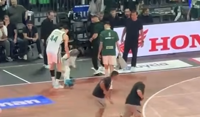 Παναθηναϊκός - Ολυμπιακός: Τραυματίστηκε ο Λεσόρ - Η πρώτη διάγνωση (vid)