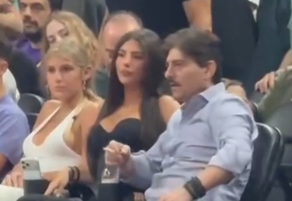 ΚΑΕ Ολυμπιακός κατά Γιαννακόπουλου: «Ο influencer σε δράση» (vid)