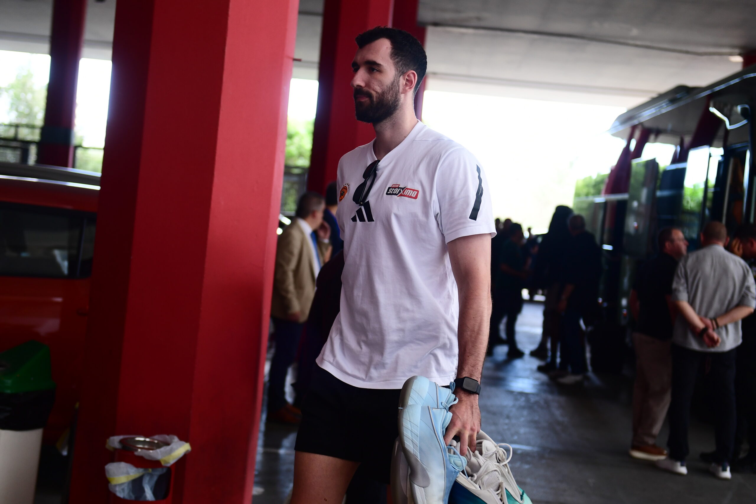 Παναθηναϊκός: Τα κλικς από την άφιξη της αποστολής στο ΣΕΦ (pics)