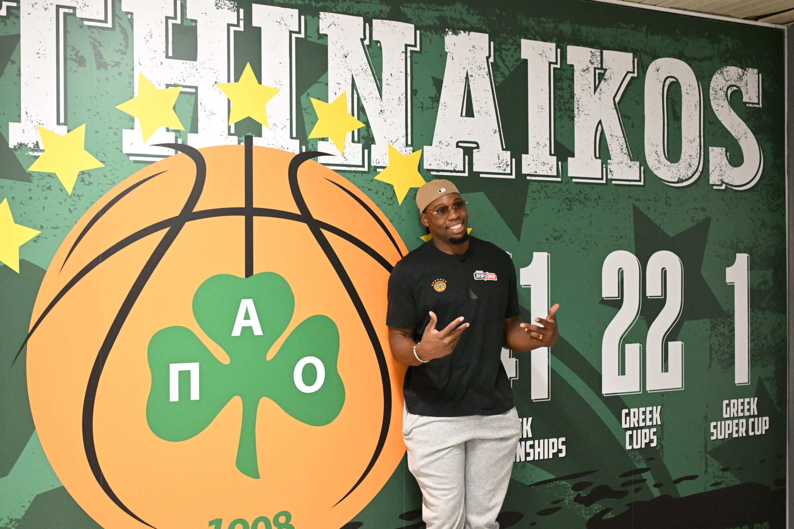 Παναθηναϊκός: «Κλικς» από την επίσκεψη του Γιαμπουσέλε στο T-Center (pics)