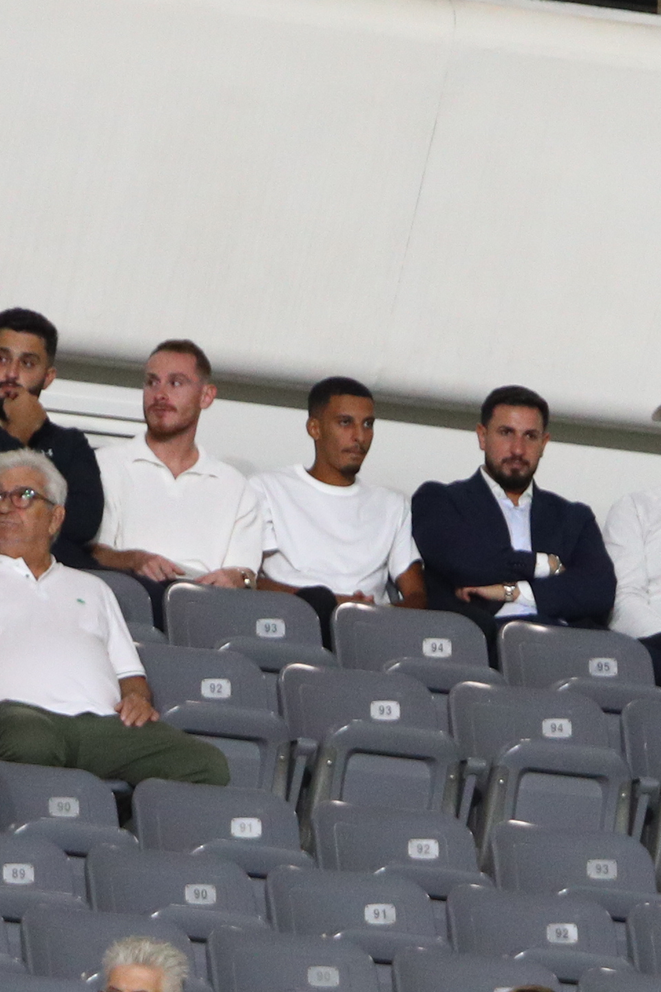 Παναθηναϊκός: Στη σουίτα του ΟΑΚΑ ο Ουναϊ (pics)