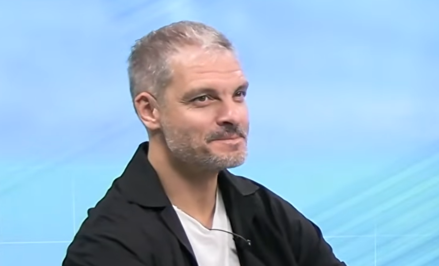 Χαριστέας: «Διαφωνώ για Καλάμπρια - Θα ζητούσε να εκτελέσει το πέναλτι στη Μίλαν;» (vid)