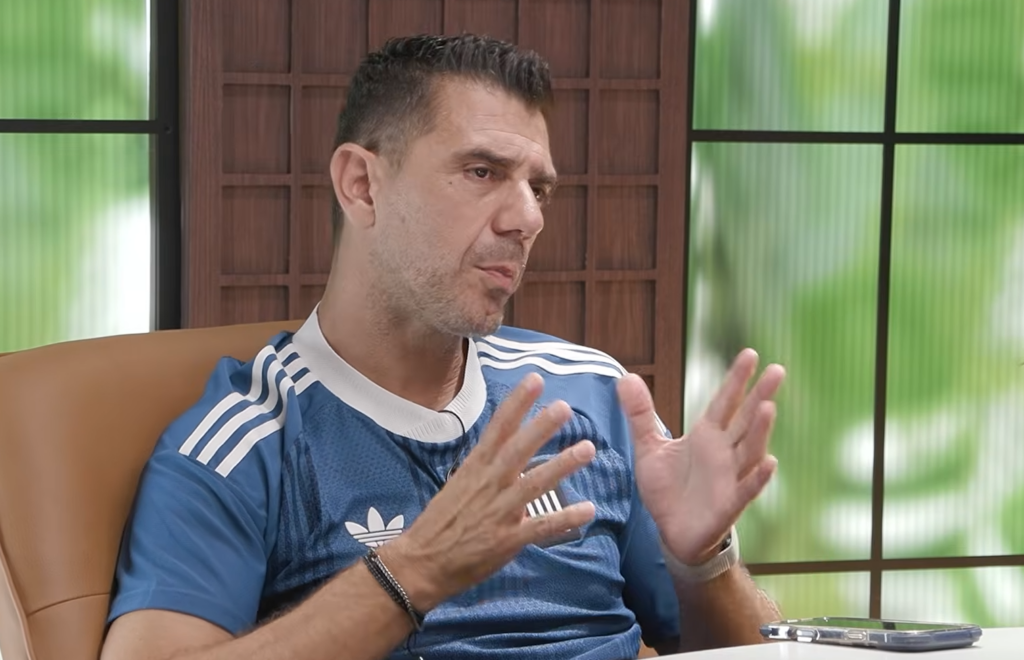 Κατσουράνης: «Η ΑΕΚ θα πάρει το πρωτάθλημα» (vid)