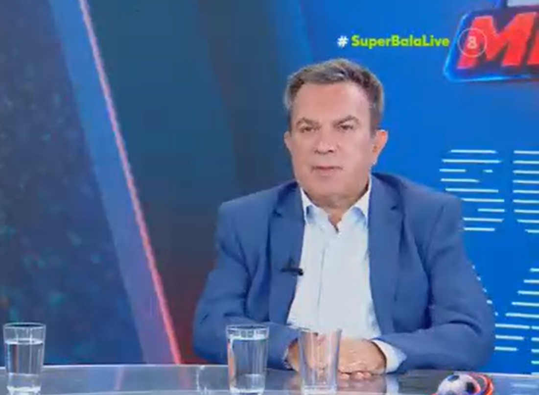 Βαρούχας για το πέναλτι της ΑΕΚ στον Βόλο: «Δεν υπήρχε παράβαση»