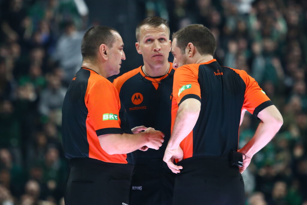 EuroLeague: Νέα εποχή στους διαιτητές – Τι αλλάζει με την τεχνητή νοημοσύνη