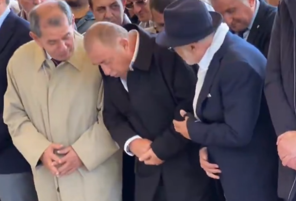 Παναθηναϊκός: Διαλύθηκε το παπούτσι του Φατίχ Τερίμ σε κηδεία (vid)