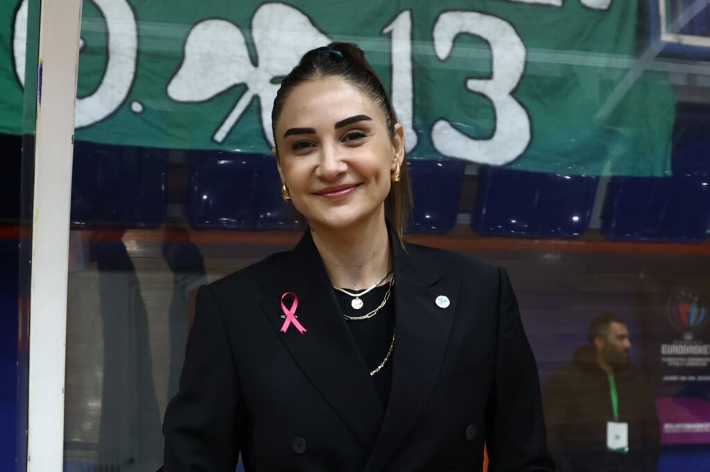 Παναθηναϊκός – Άλμπα Βερολίνου: Με ροζ κορδέλες για την πρόληψη του καρκίνου του μαστού