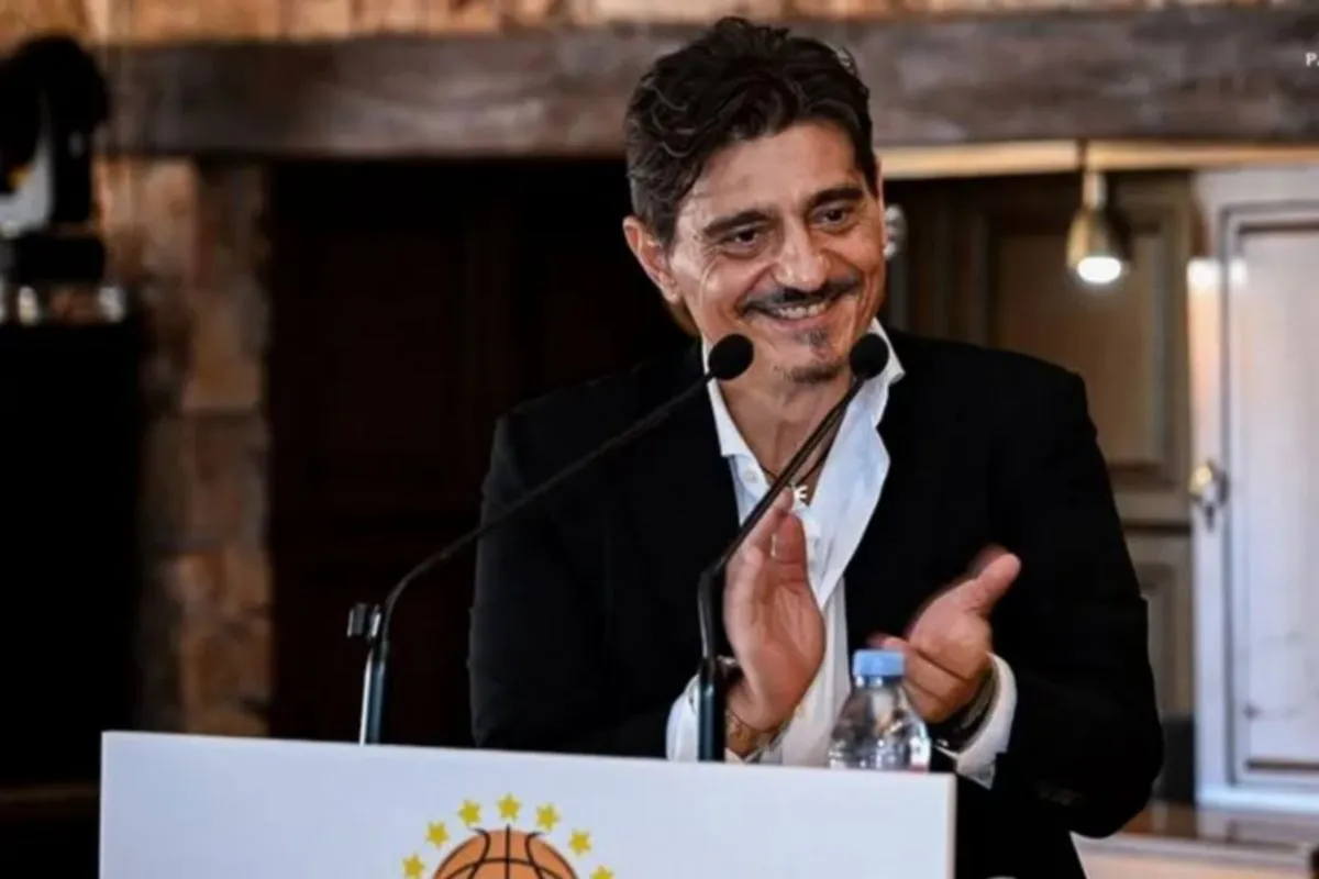 Γιαννακόπουλος: «Μία χαρούλα, προφυλακίστηκε ο Λιόλιος και στη γιορτή μας περνάει τον ανακριτή η Τσαρούχα»