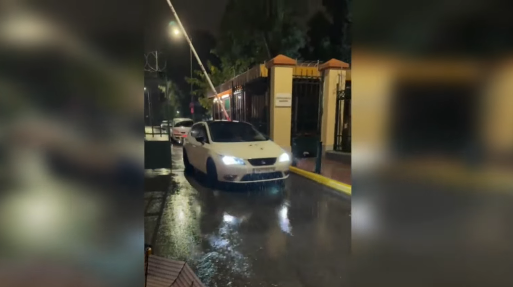 Βίντεο: Η στιγμή της αναχώρησης Λιόλιου και Μαυρογιάννη μετά την προφυλάκιση