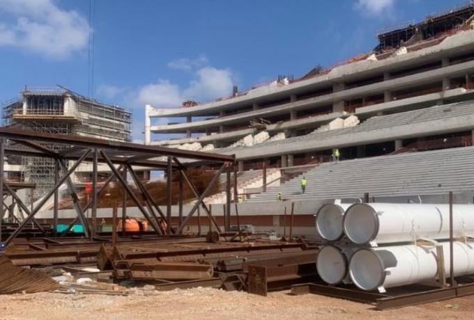 Φωτογραφίες: Τα πρώτα τμήματα του στεγάστρου έφτασαν στον Βοτανικό